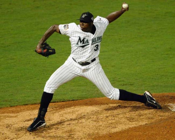 dontrelle-willis-marlins-595x478.jpg