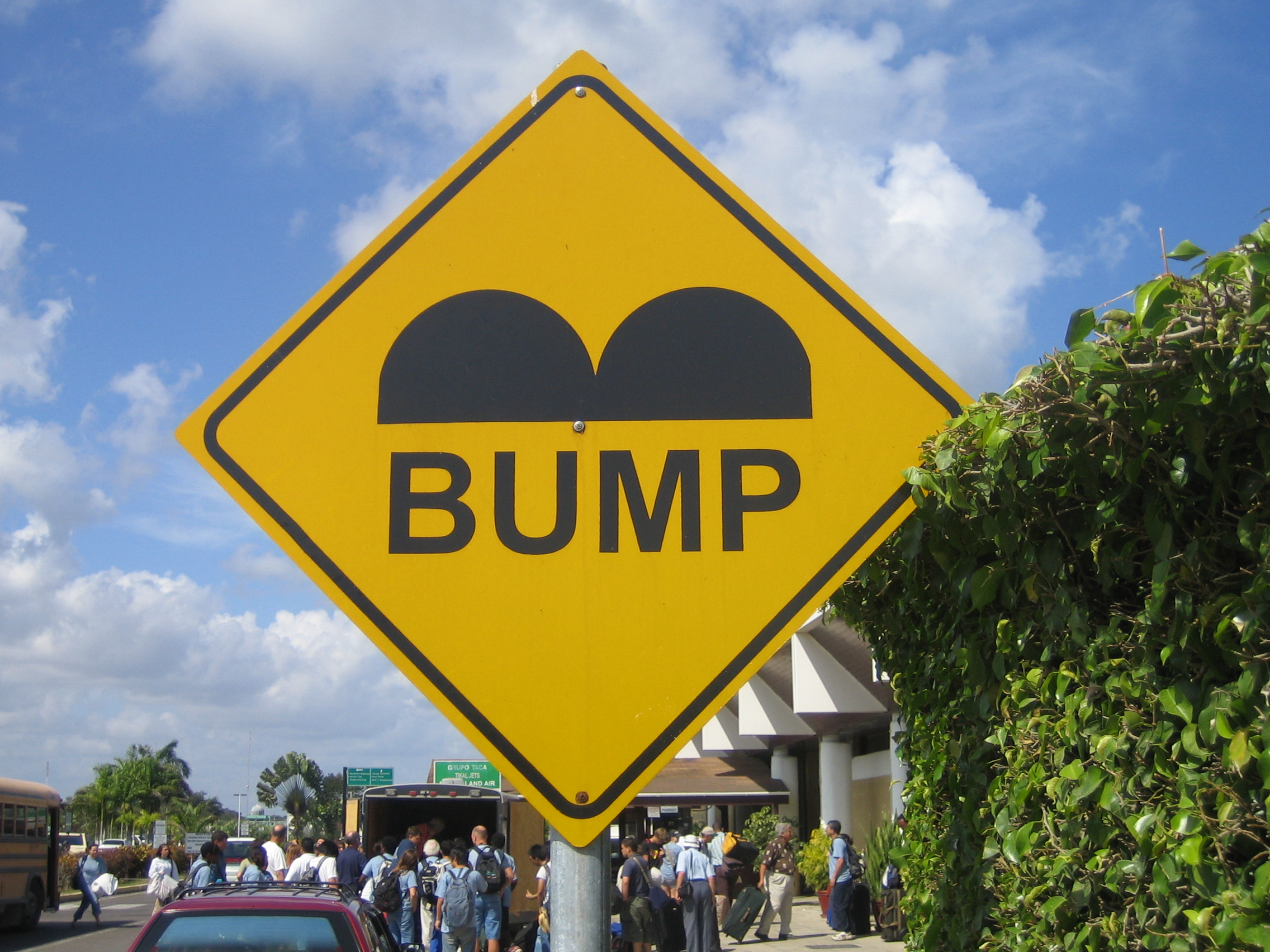 Belize_Speed_Bump_Sign.JPG