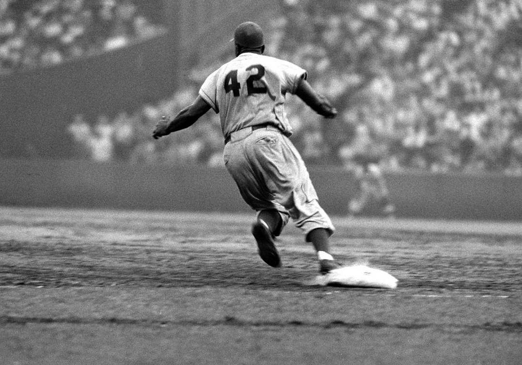 jackie-robinson-1956_.jpg