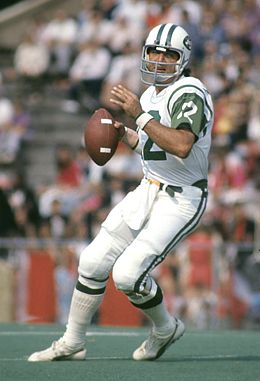 nfl_g_namath2_sw_260.jpg