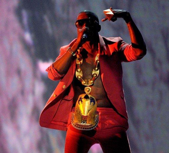 kanye-wests-egyptian-jewelry2.jpg