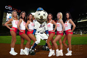 Mr-Mets-BJ-Club.jpg