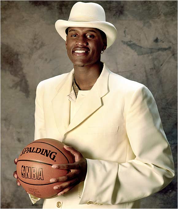 samaki-walker.jpg