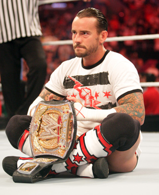 CM-PunK-cm-punk-28155161-314-384.jpg