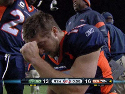 tim-tebow-tebowing-gif.jpg