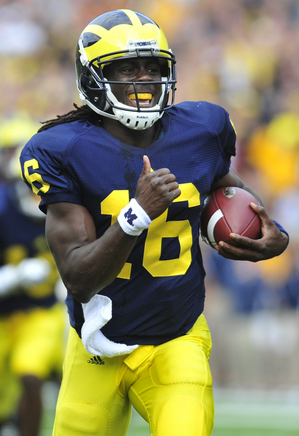 DENARD-ROBINSON-1-thumb-300x436-53220.jpg