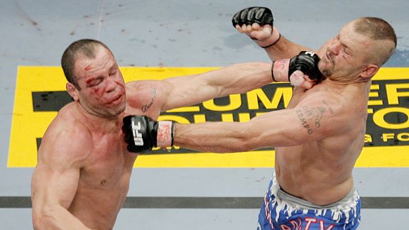 mma_a_liddell_silva1_sw_576.jpg