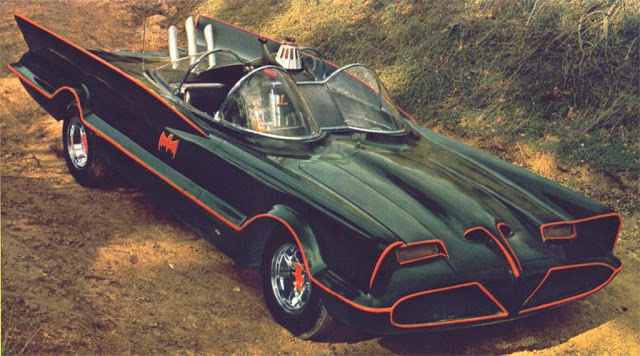 Batman-Robin-1966-Batmobile-Wallpaper.jpg